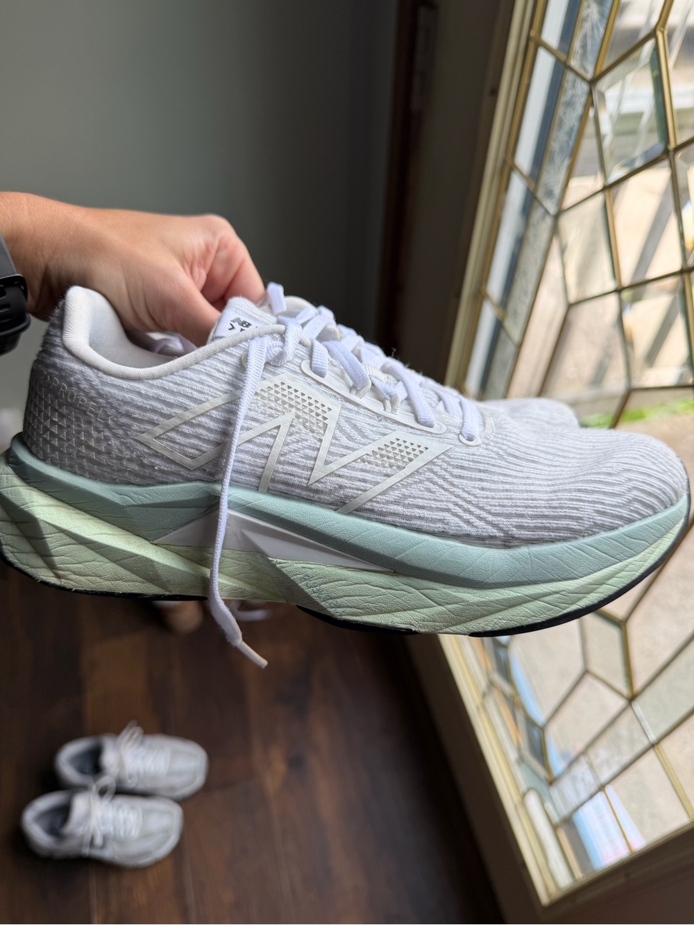 Women’s New Balance Fuelcell Propel v5 sneakers